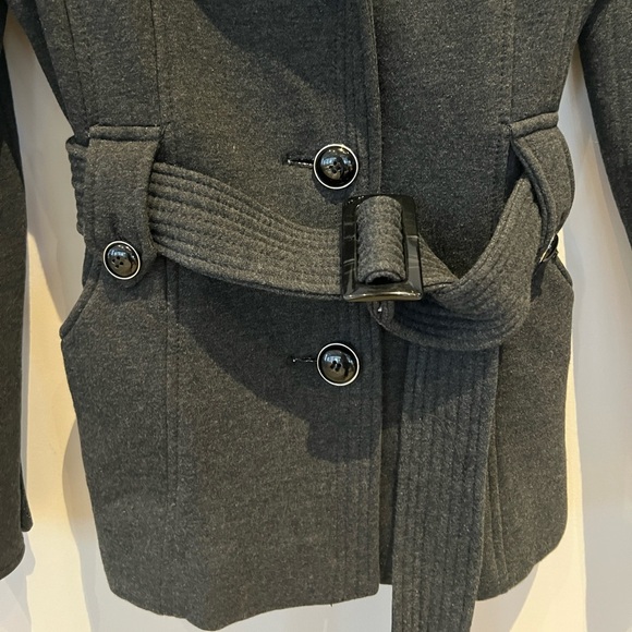 Kenneth Cole Reaction Charcoal Gray belted winter Pea Coat Jacket. Size small - Picture 3 of 12